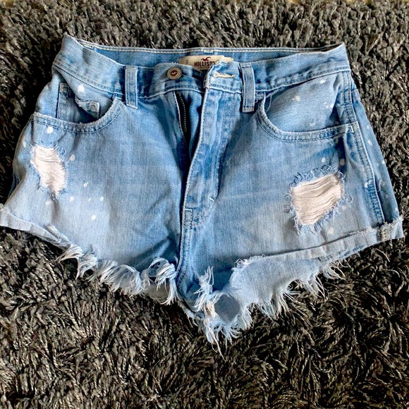 Hollister distressed jean shorts - Picture 1 of 12